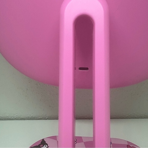 Hello Kitty And Friends “Core” Highlight LED Makeup Mirror NIB Impressions - Picture 9 of 10